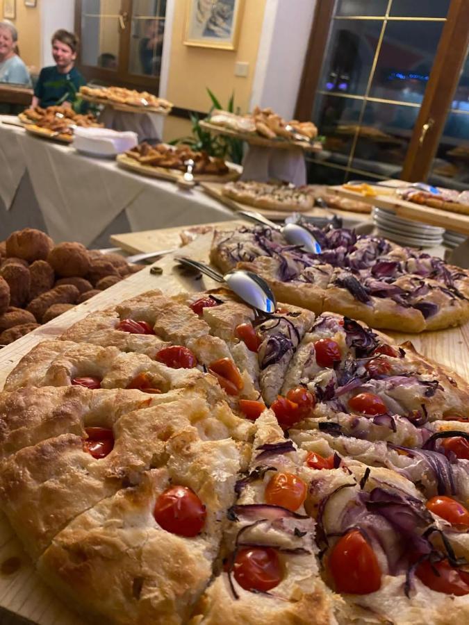 Locanda Locatori Passo del Tonale Kültér fotó